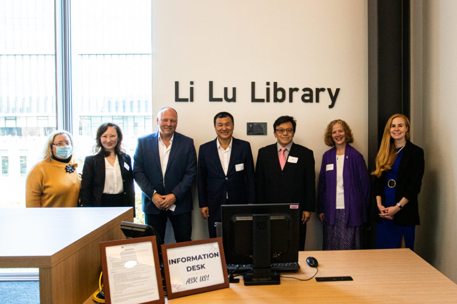 Celebrating the opening of the donor-funded Li Lu Library. (L-R: Tania Bardyn, associate dean of libraries; Jody Li, senior director for international advancement; Washington State Senator David Frockt; donor Li Lu; Liam Li; Dr. Suzanne Allen, vice dean for academic, rural and regional affairs; Maggie Keelan, assistant vice president for advancement.)