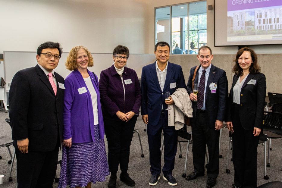Supporters gather to celebrate the new Health Sciences Education Building. (L-R: Liam Li; Dr. Suzanne Allen, vice dean for academic, rural and regional affairs; Ana Mari Cauce, president of the University of Washington; donor Li Lu; Dr. Tim Dellit, interim CEO and vice dean for the UW School of Medicine; Jody Li, senior director for international advancement.)