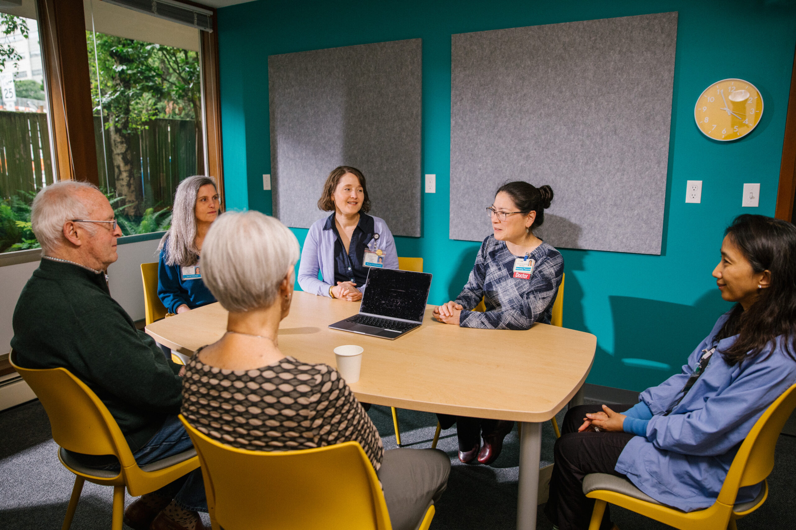 A family conference at the Memory and Brain Wellness Center (MBWC).